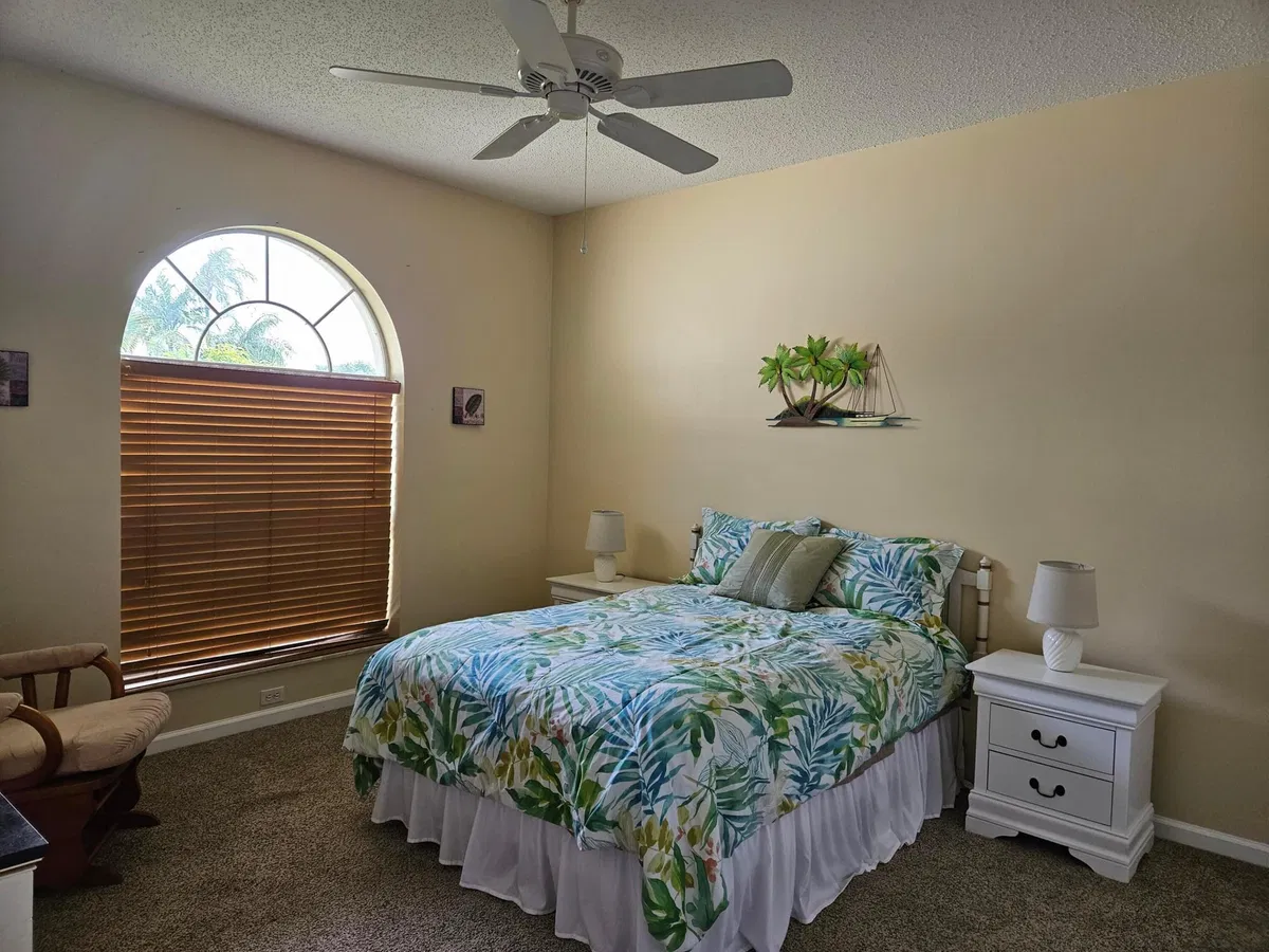 Residence photo 10