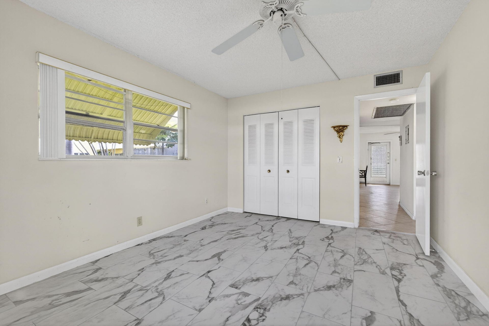 Residence photo 13