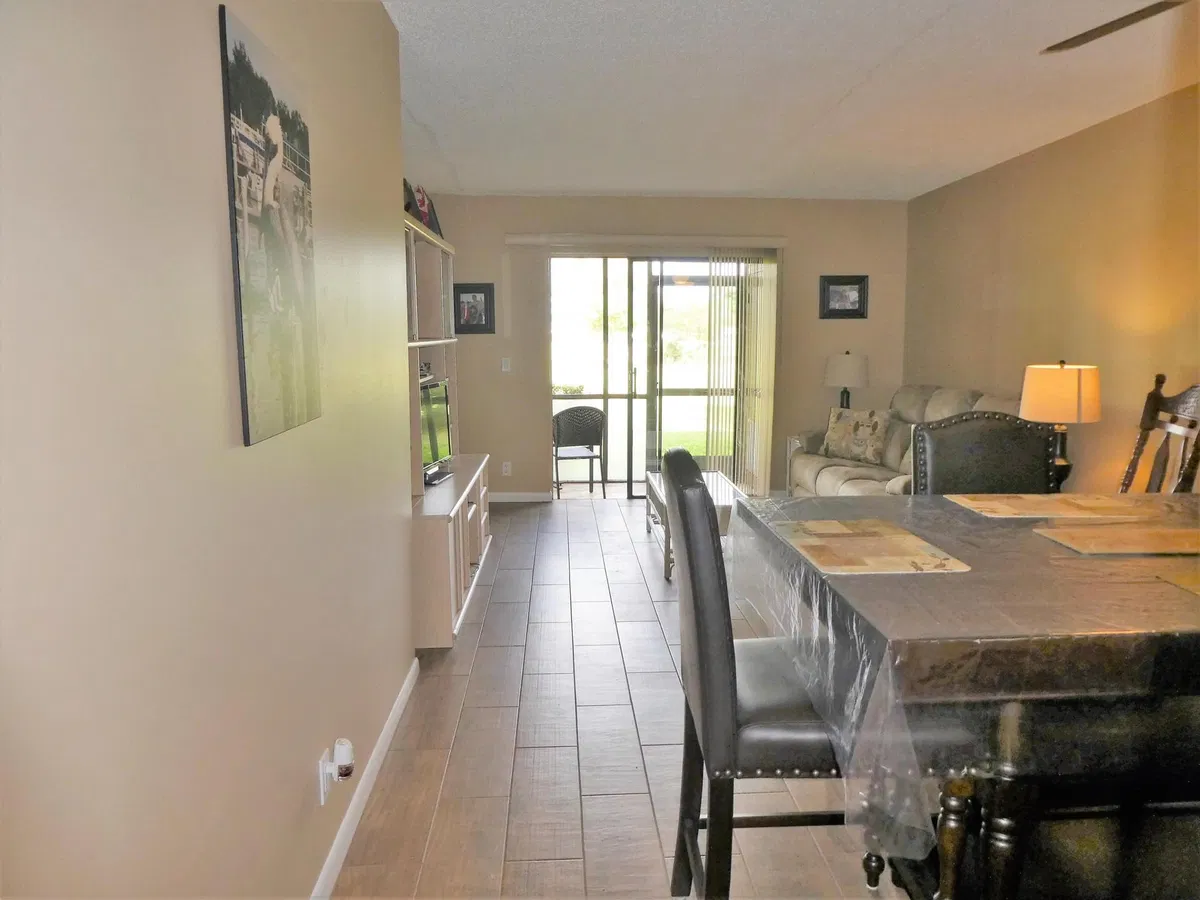 Unit 105 photo 7