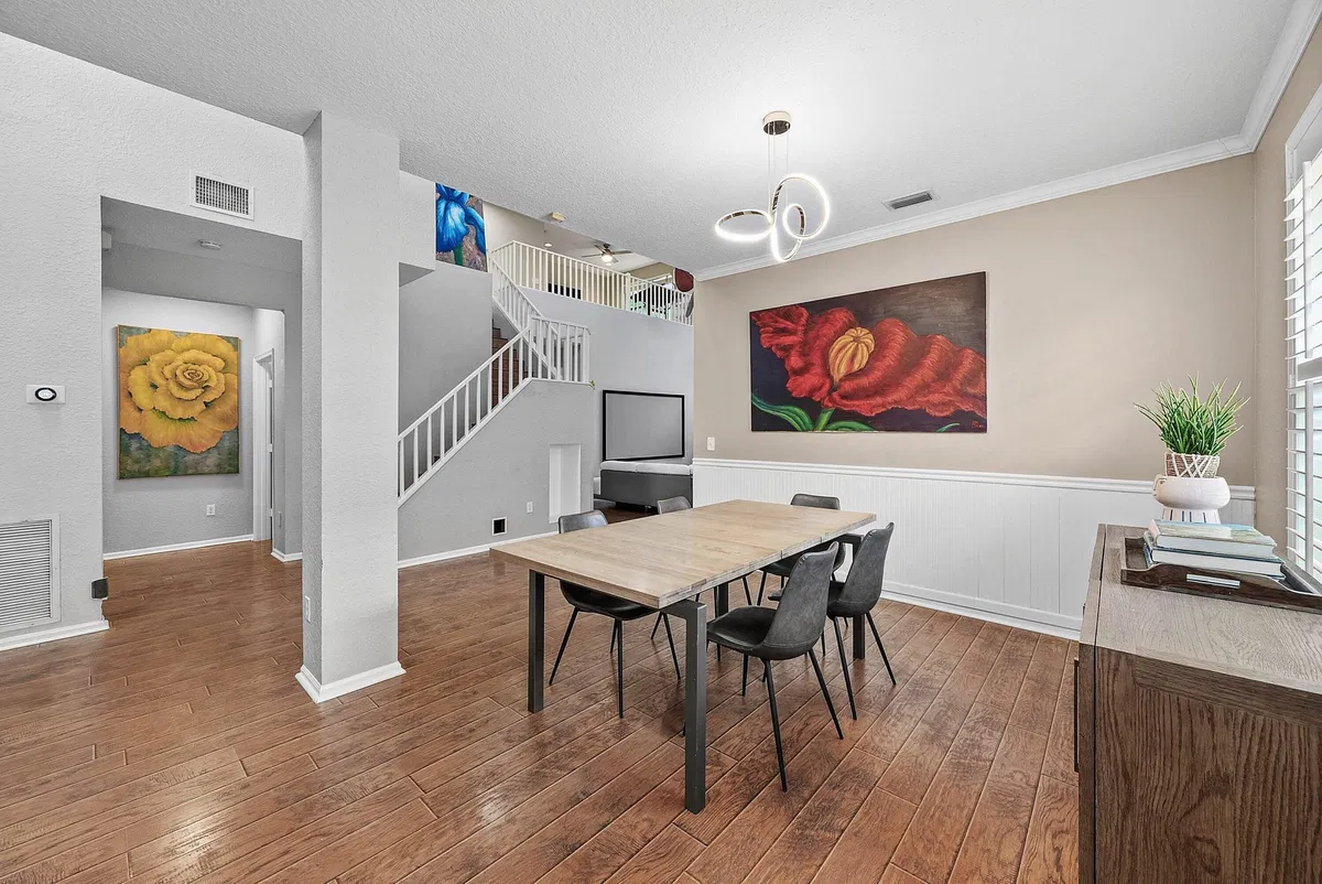 Residence photo 10