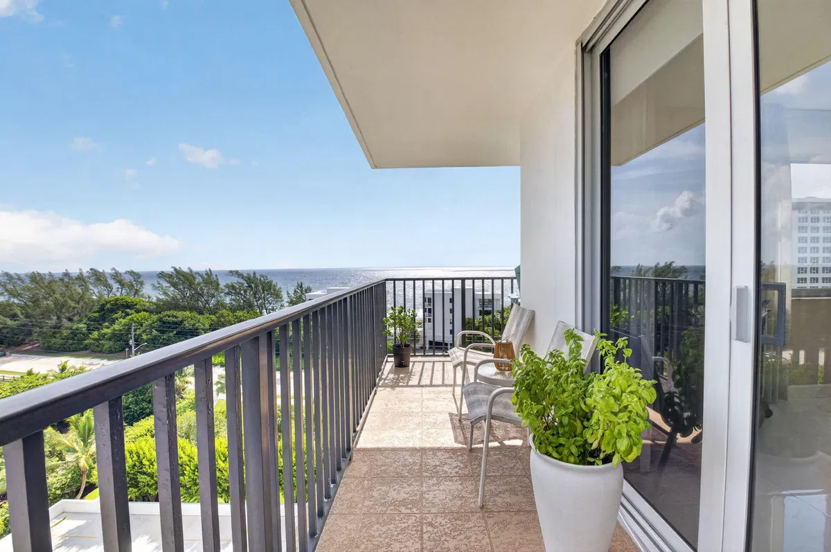 Boca Towers Unit 1008E photo 19