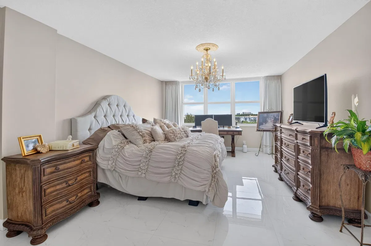 Boca Towers Unit 1008E photo 22