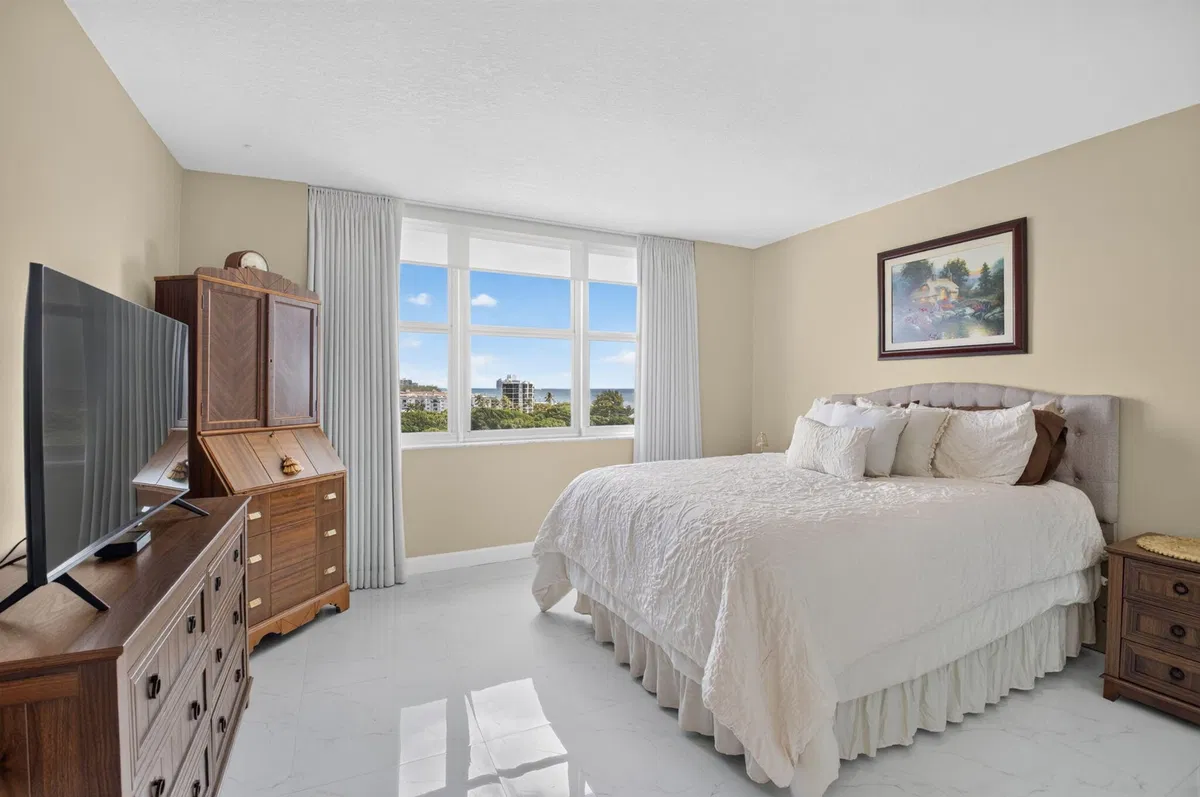 Boca Towers Unit 1008E photo 28