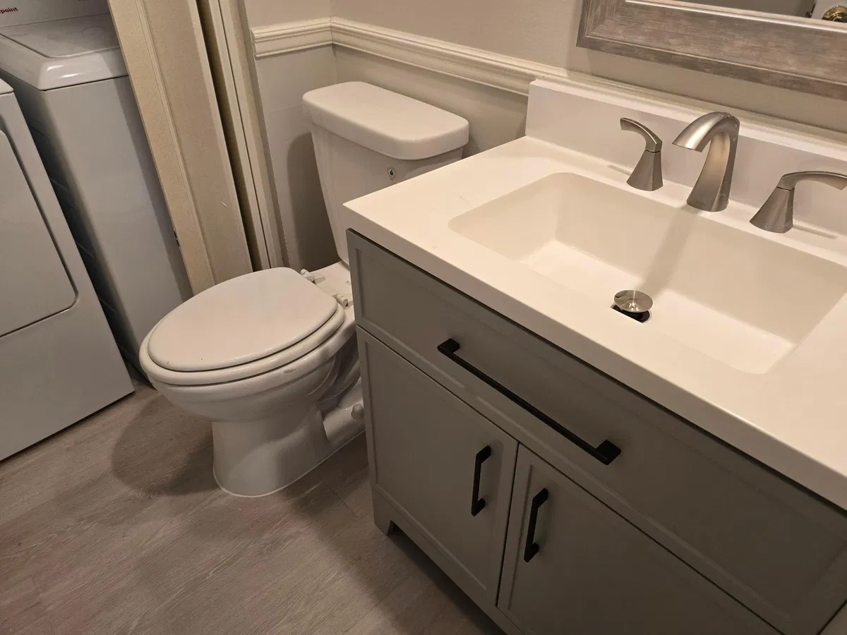 Unit 171 photo 10