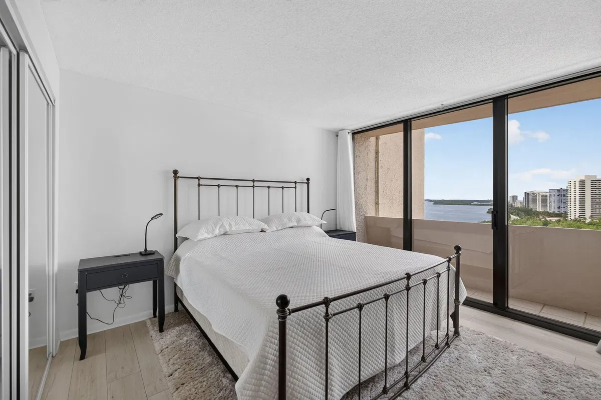 Singer Island Unit 2-1601 photo 13