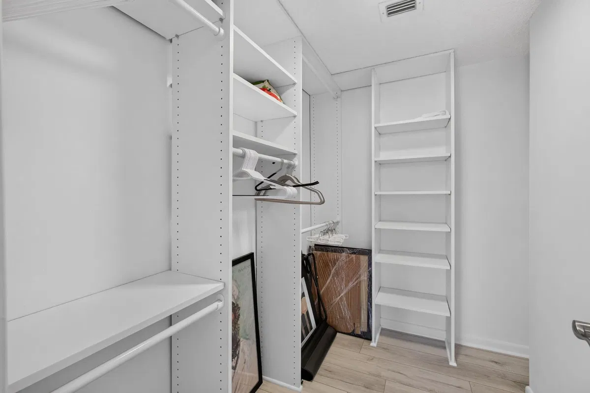 Singer Island Unit 2-1601 photo 31