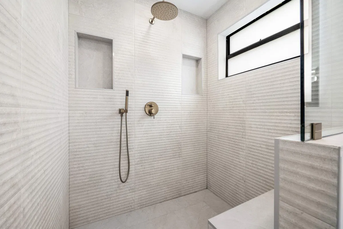 Residence photo 25