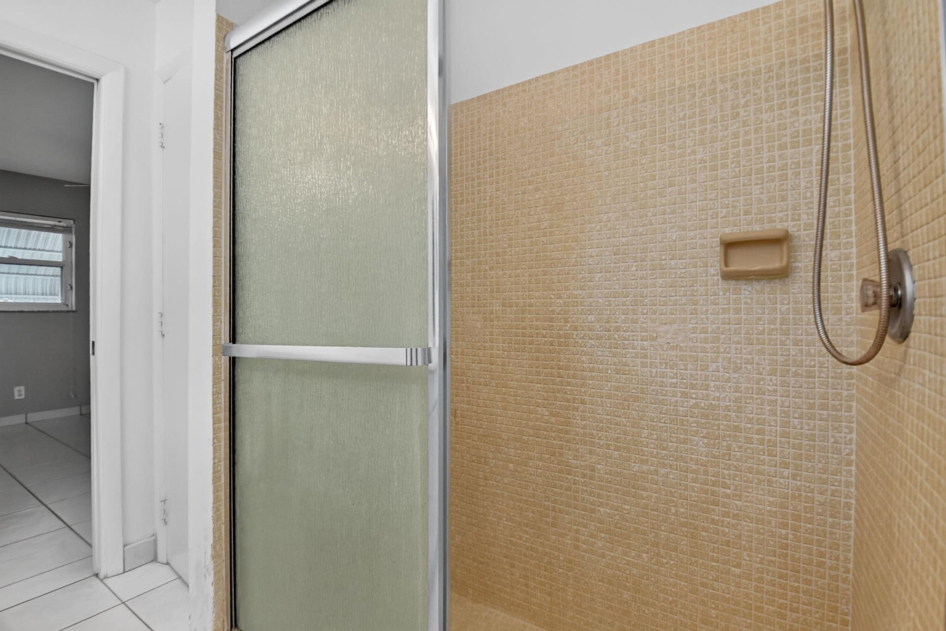 Residence photo 28