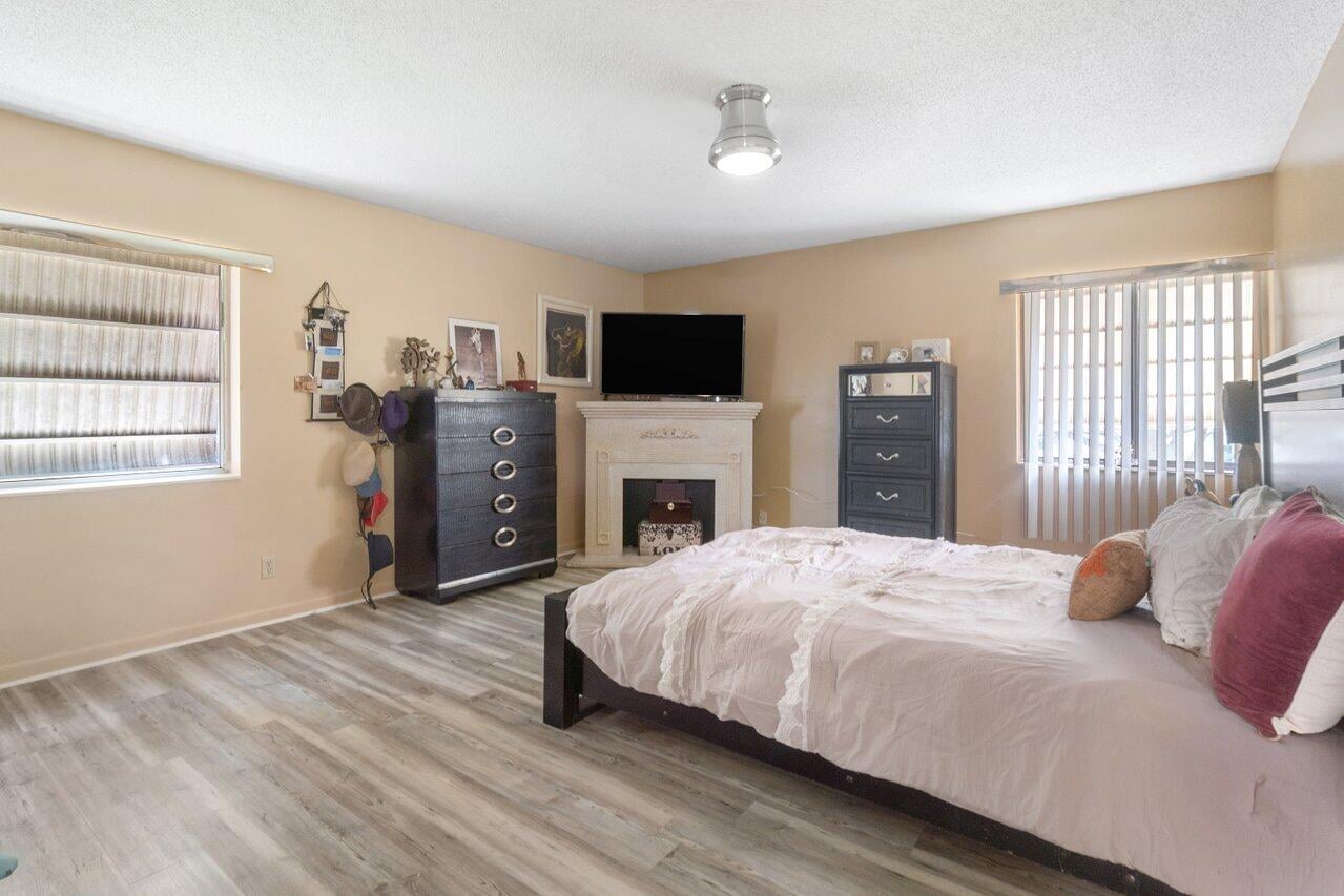  Unit B-2 photo 10