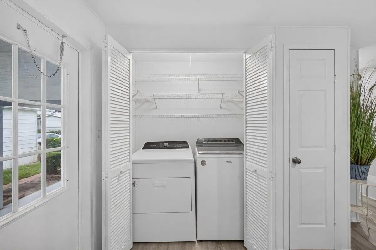  Residence photo 10