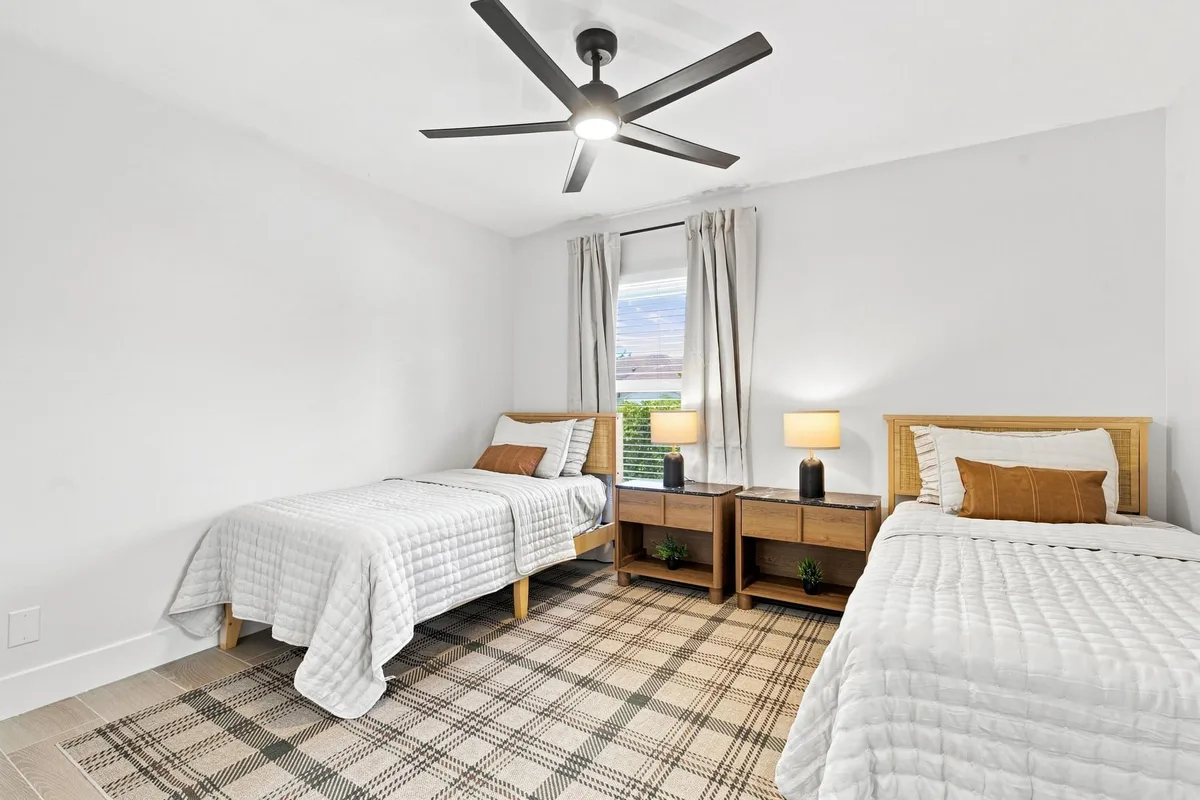 Residence photo 22