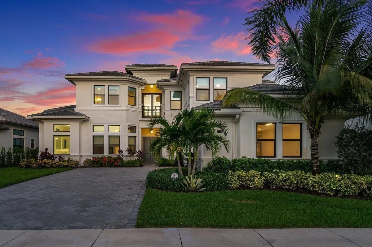 Boca Bridges Residence