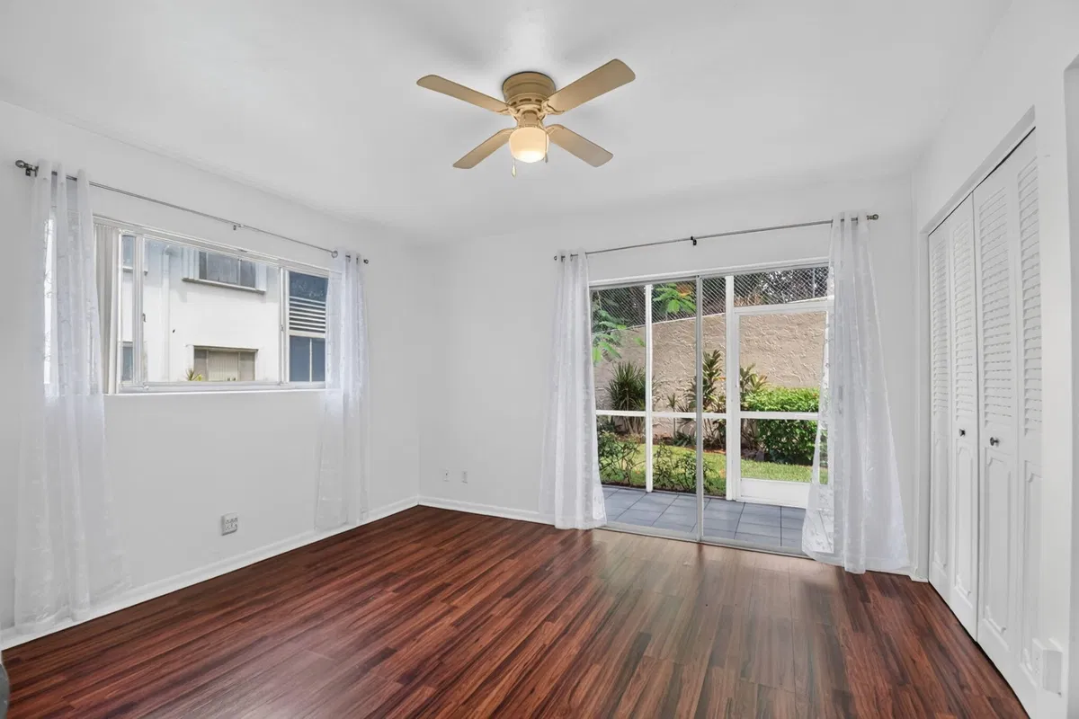  Unit 107 photo 19