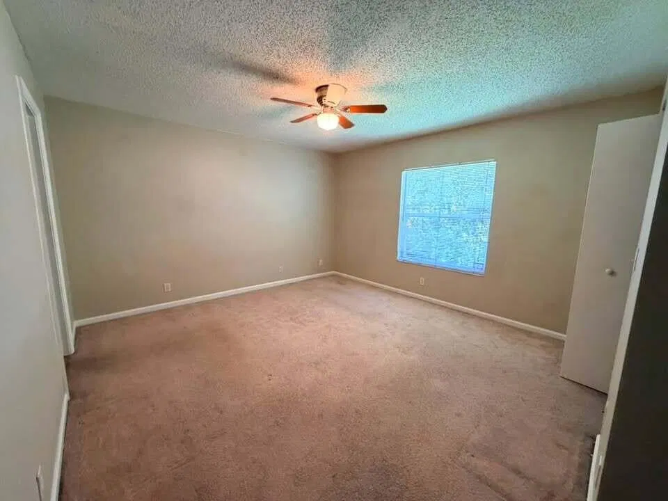 Residence photo 4