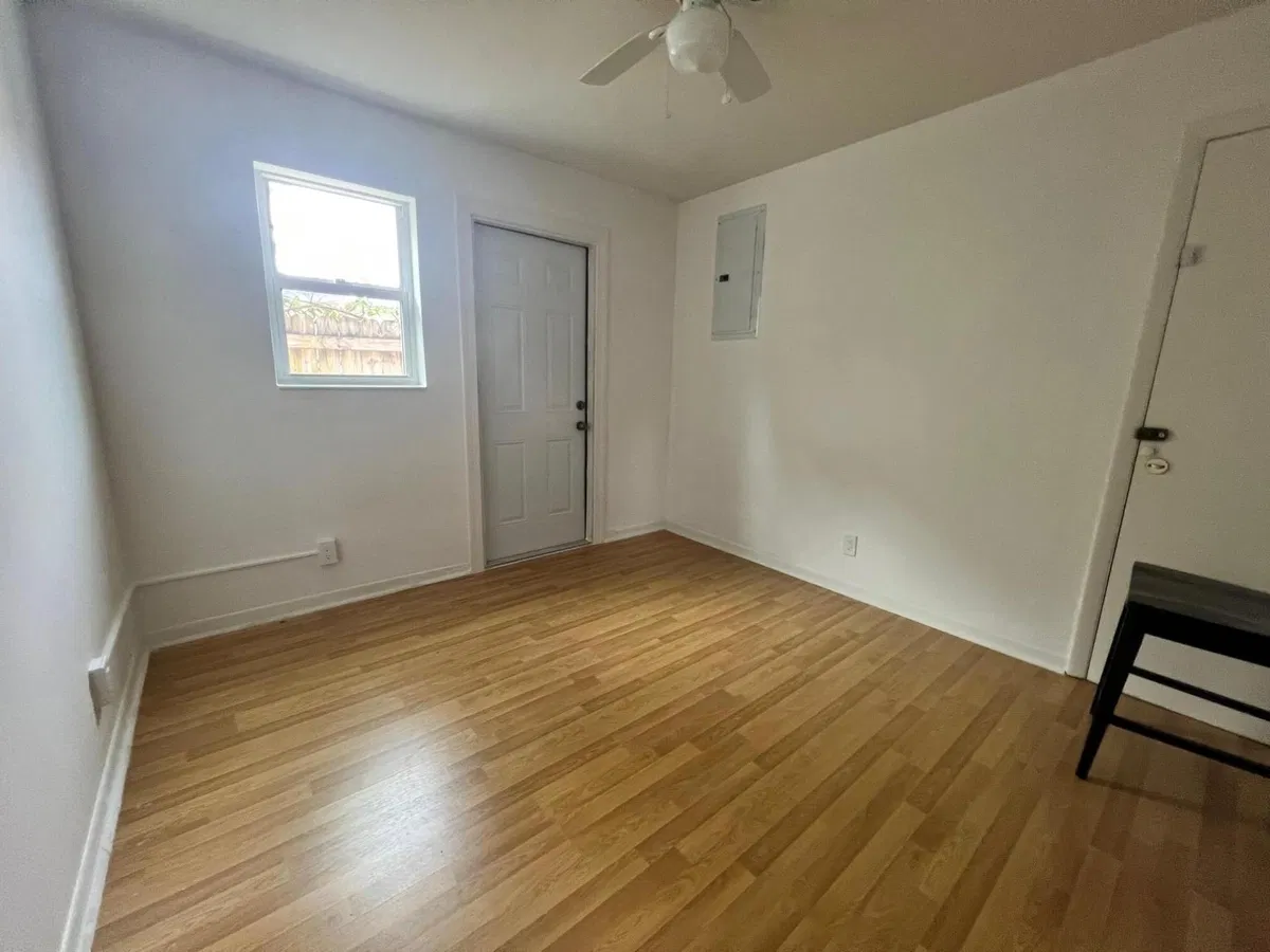  Residence photo 13