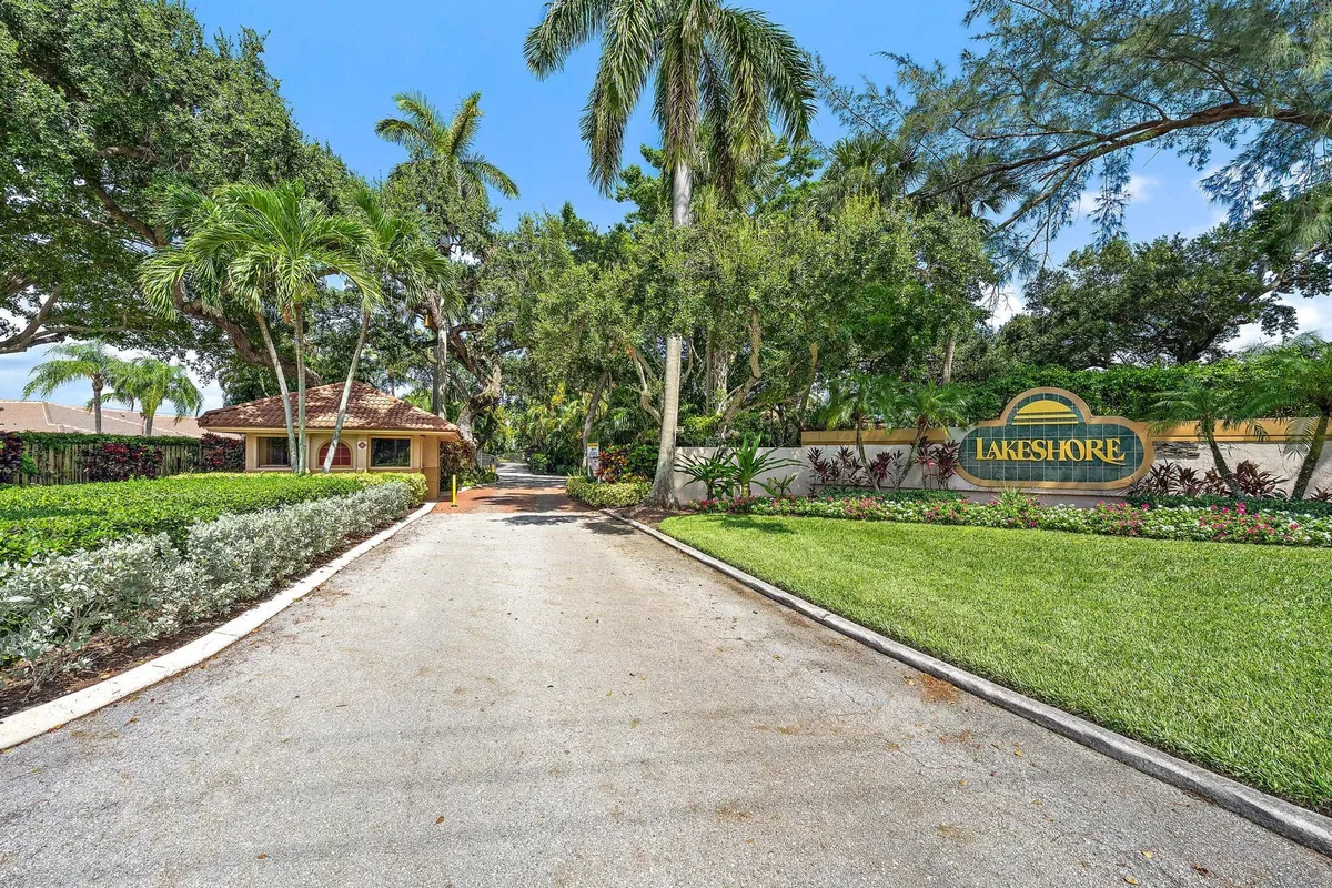 Residence photo 31