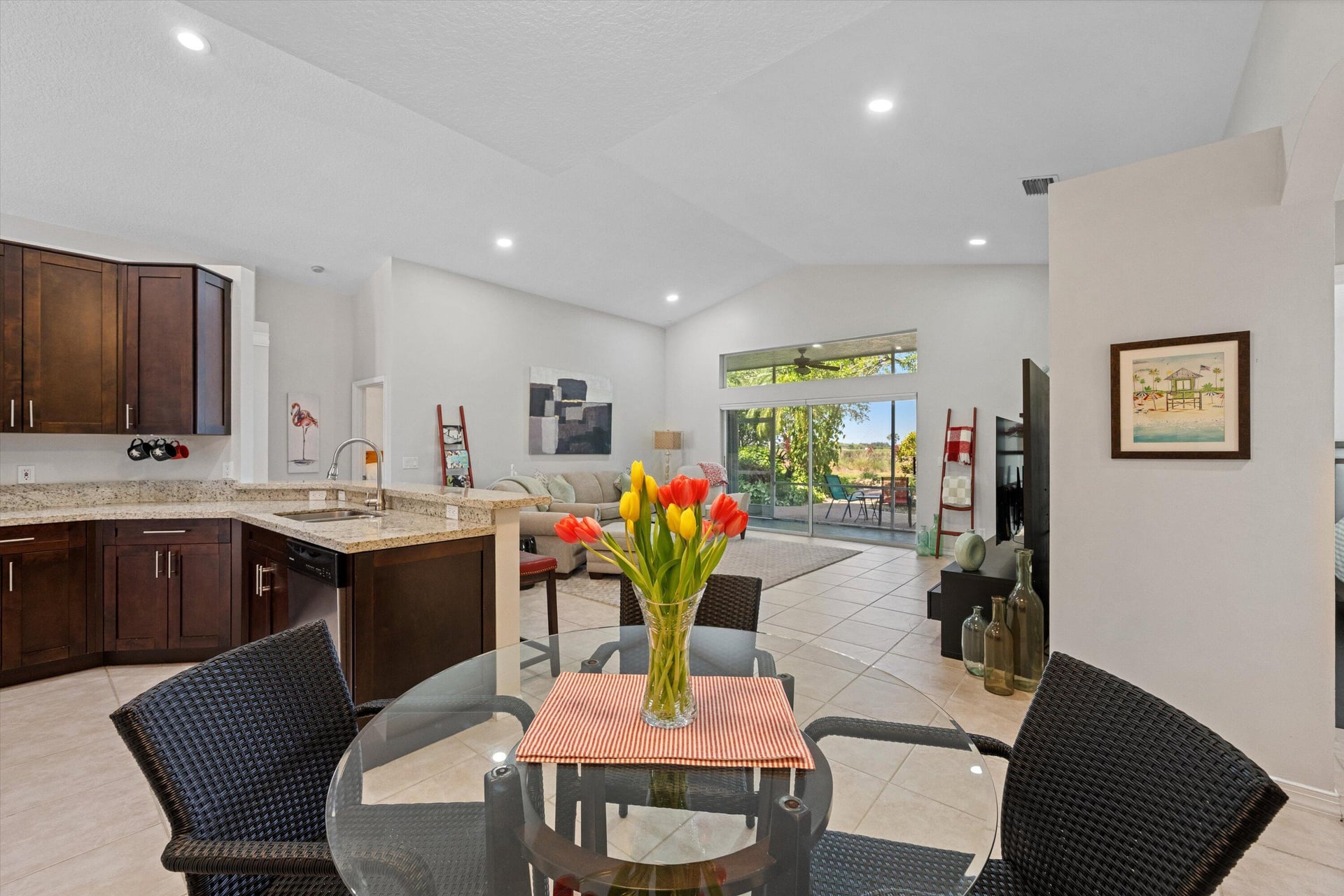 Residence photo 10