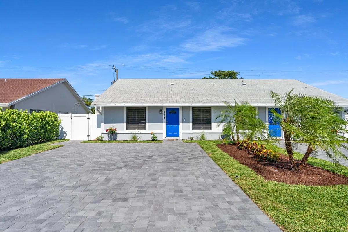 Residence photo 22