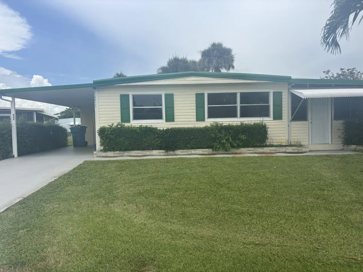 Residence photo 4