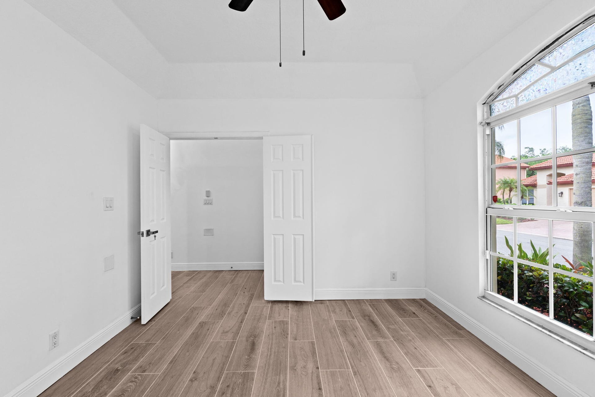  Residence photo 16