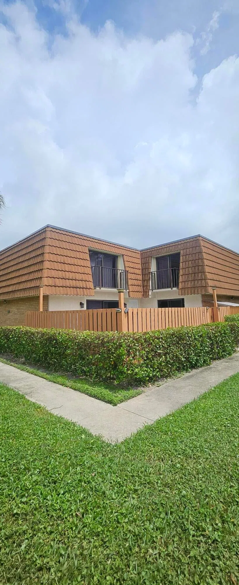  Residence photo 10