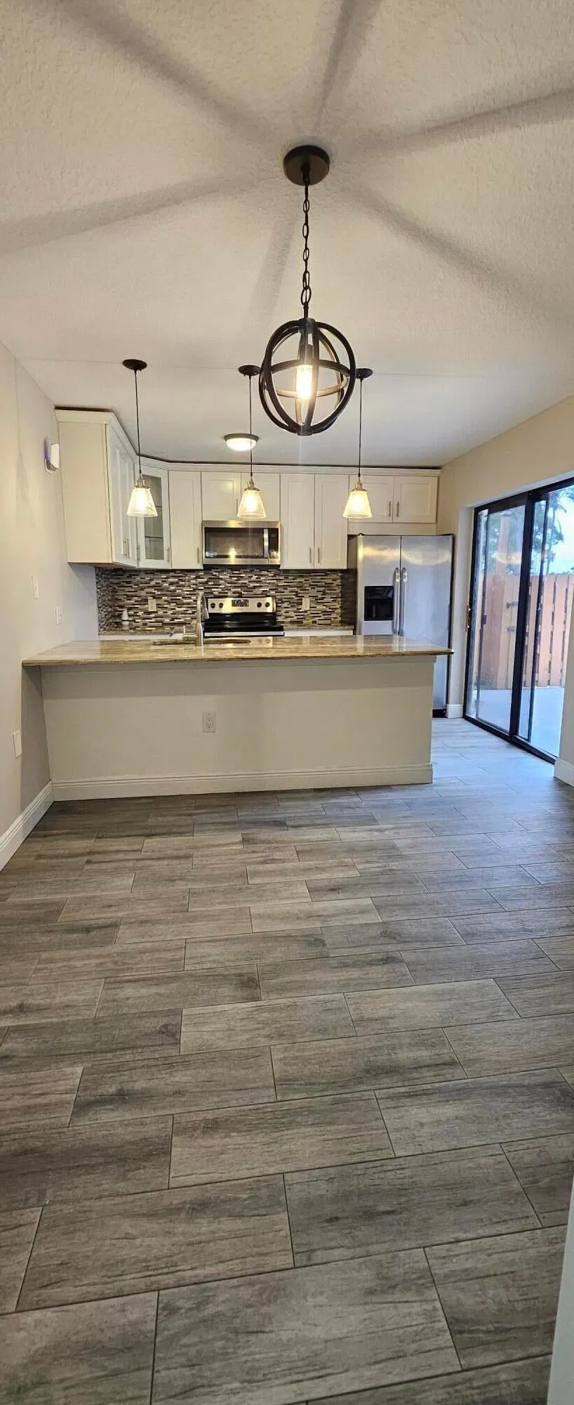  Residence photo 34