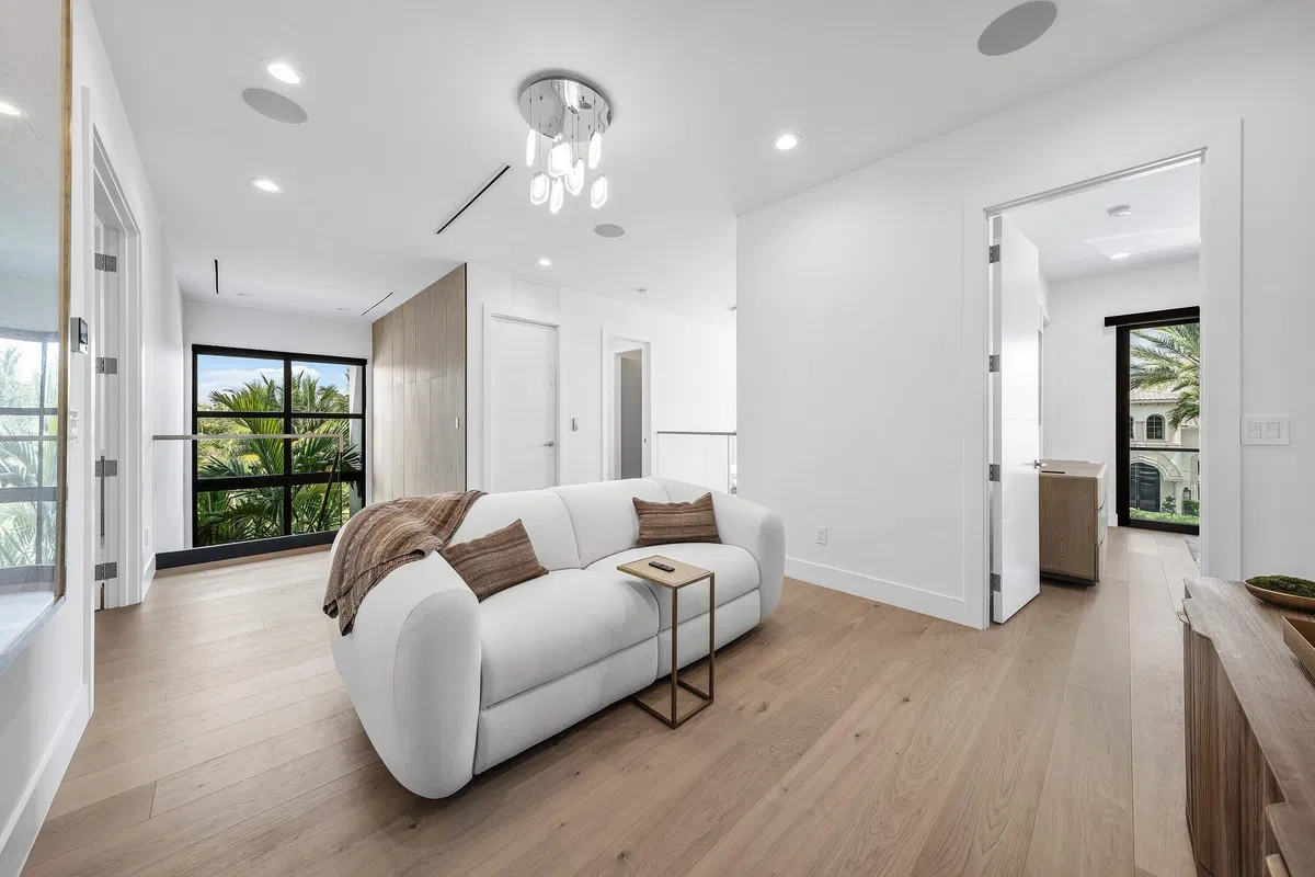 Residence photo 28