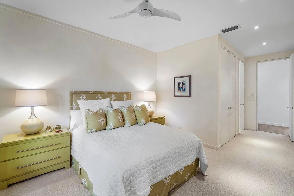 Residence photo 37