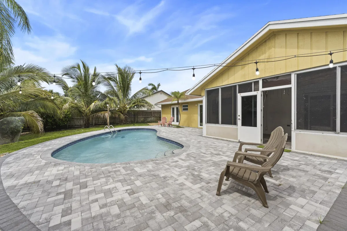 Residence photo 28