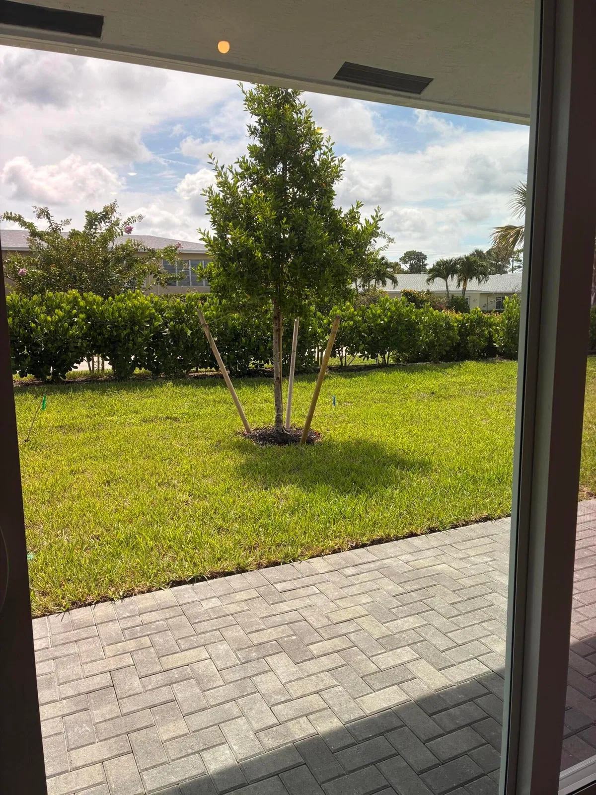 Residence photo 19