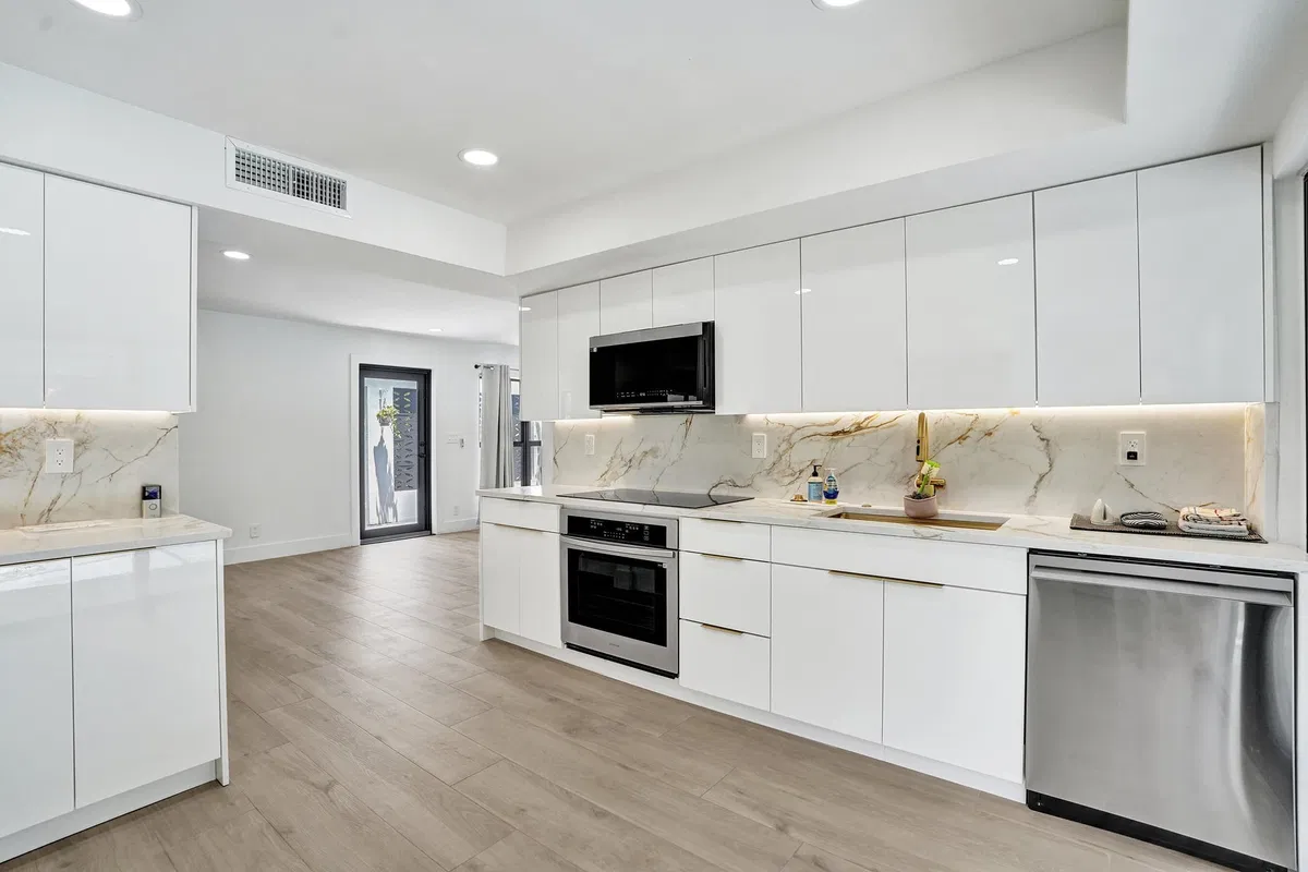  Residence photo 19
