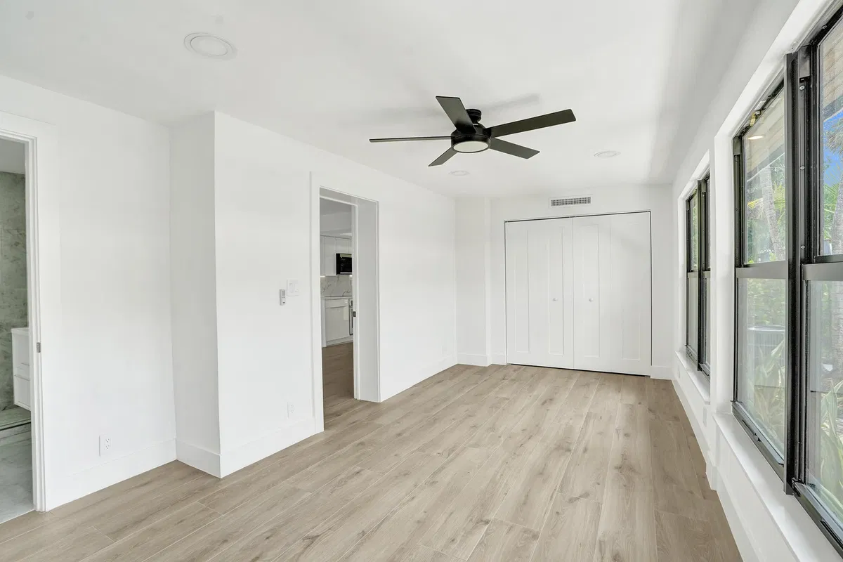 Residence photo 25