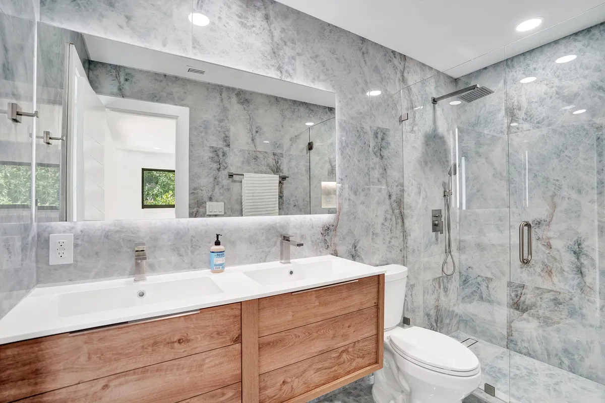  Residence photo 34