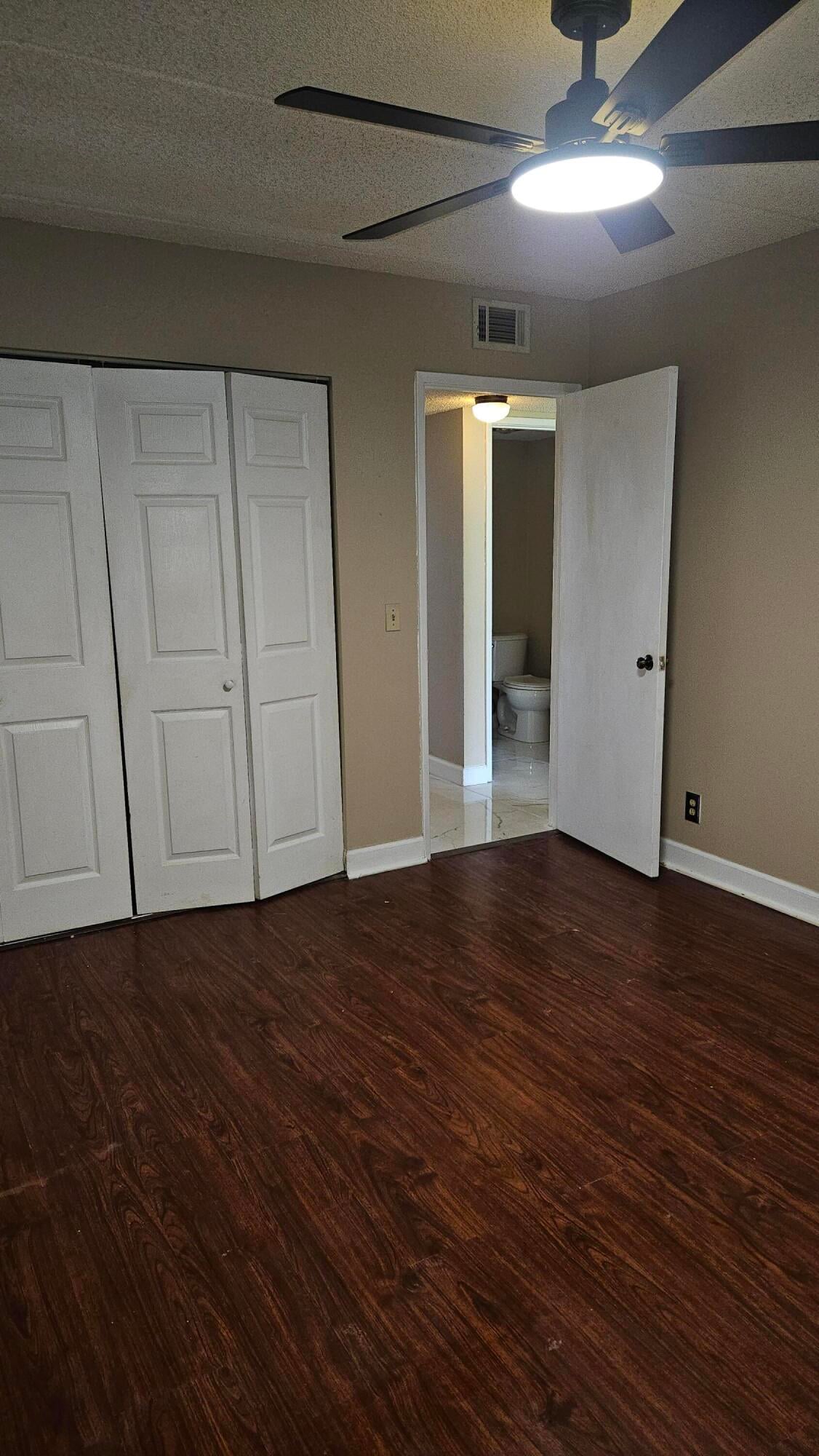 Unit 114 photo 10