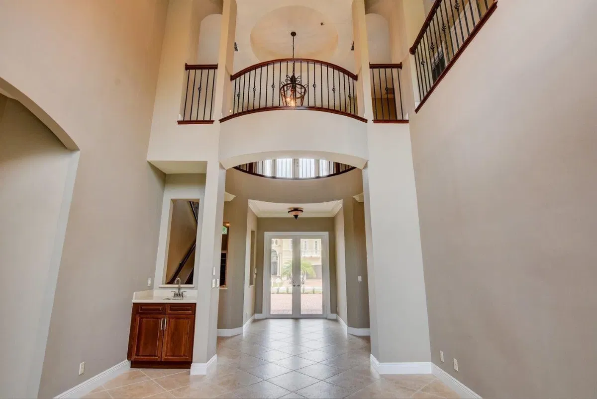 Residence photo 4