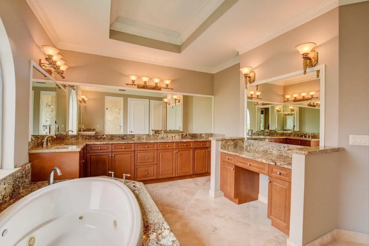 Residence photo 34