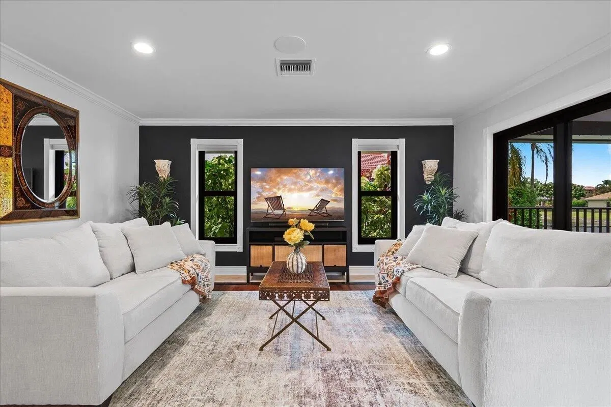 Residence photo 7