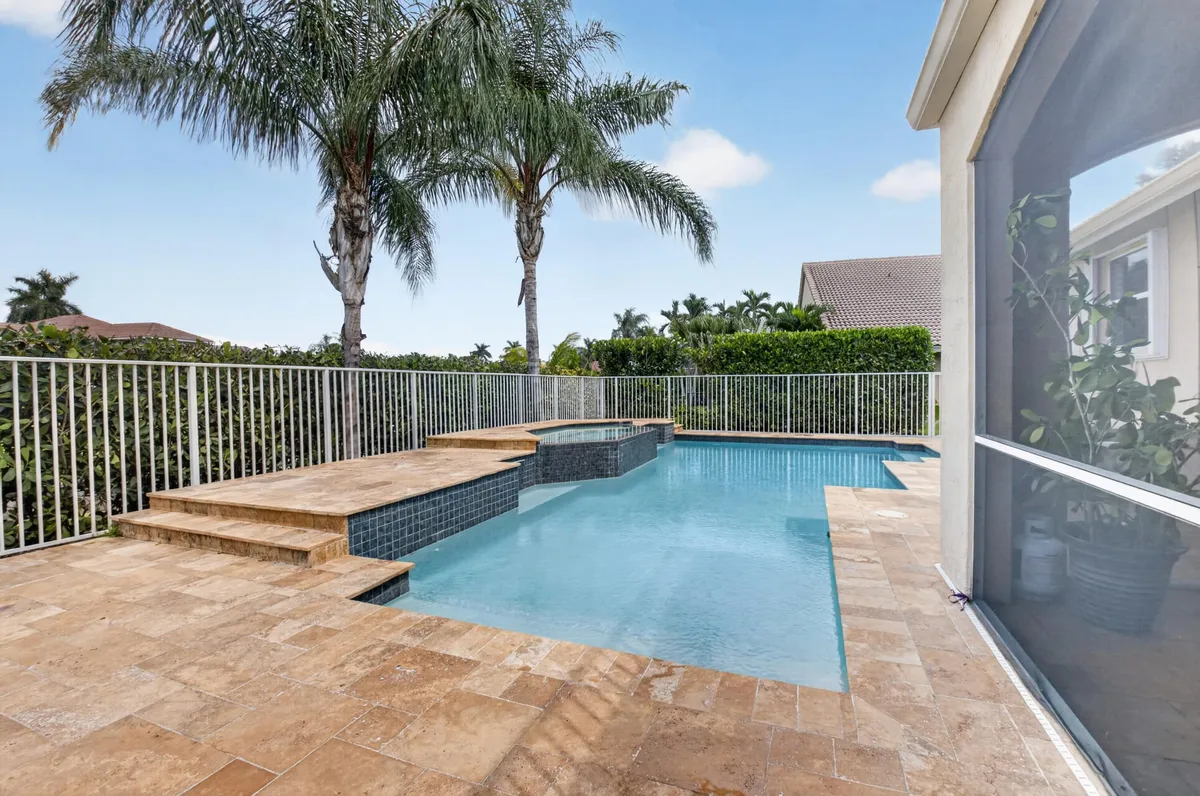 Boca Isles Residence photo 31
