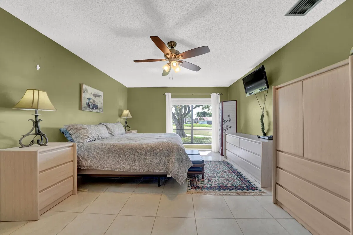  Residence photo 37