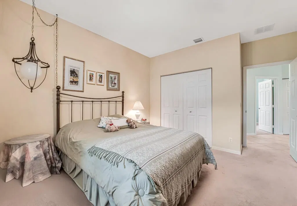 Residence photo 34