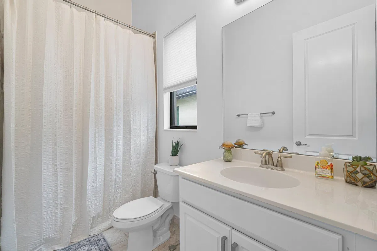 Residence photo 22