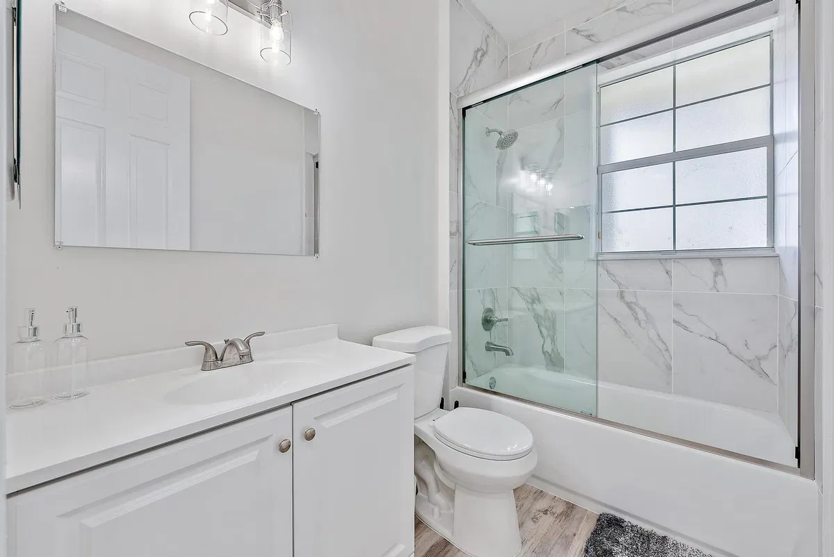 Residence photo 19
