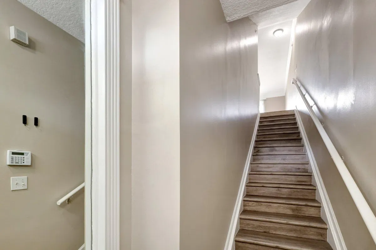 Unit 1508 photo 7