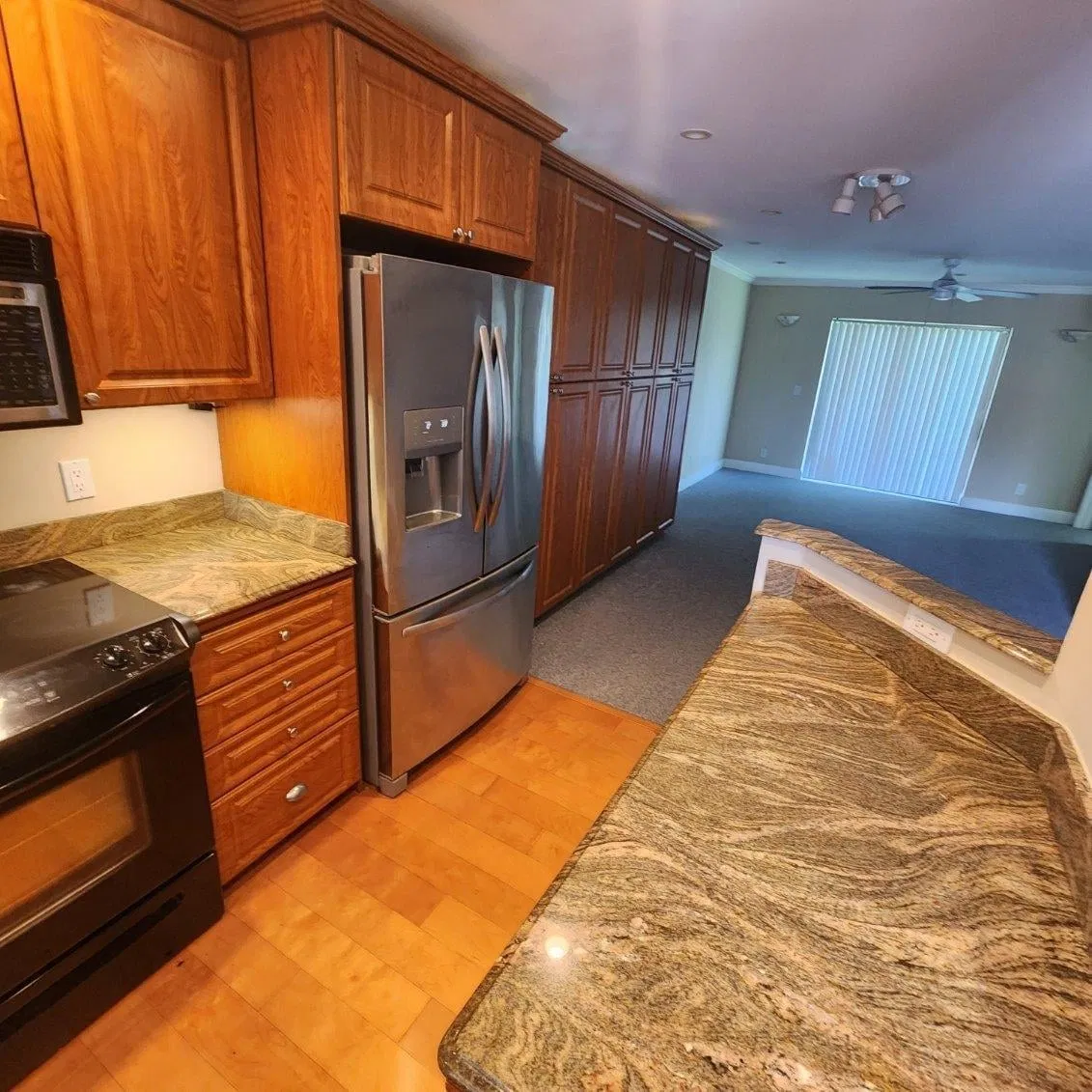 Unit 206 photo 13