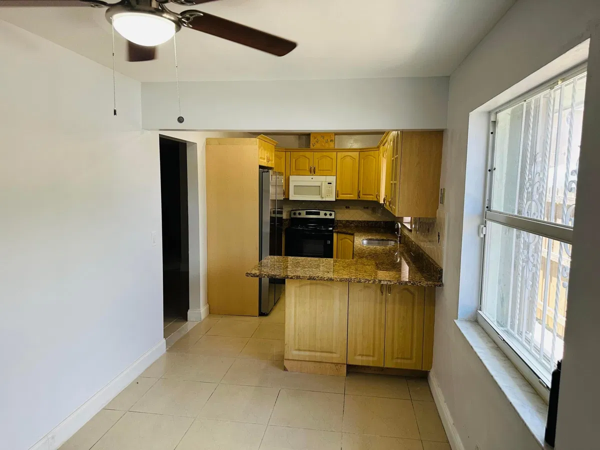 Residence photo 13
