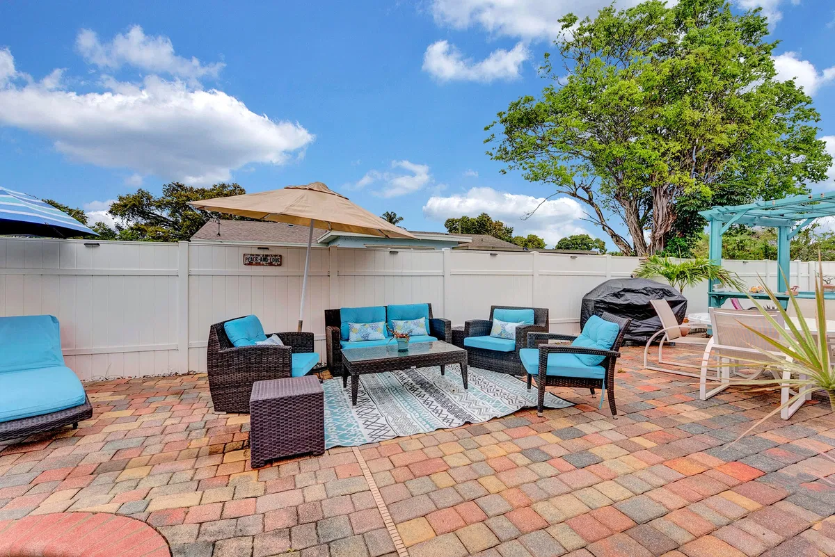 Residence photo 34