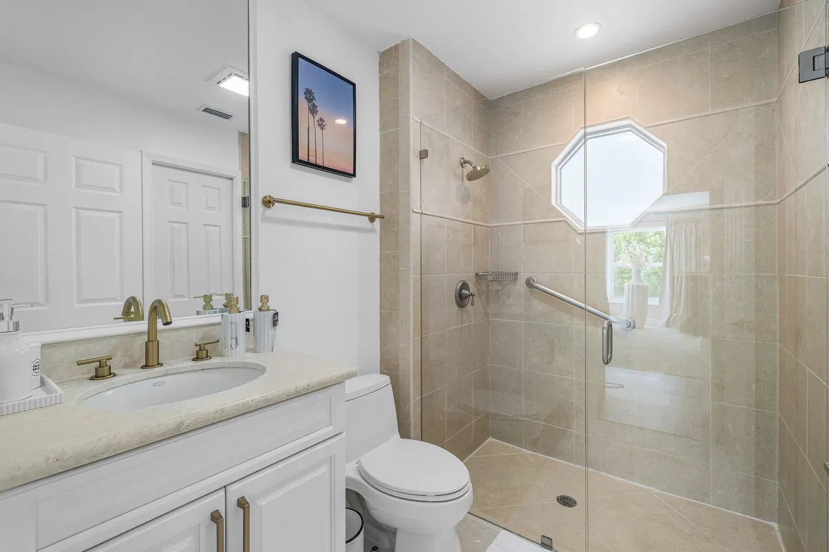 Residence photo 31