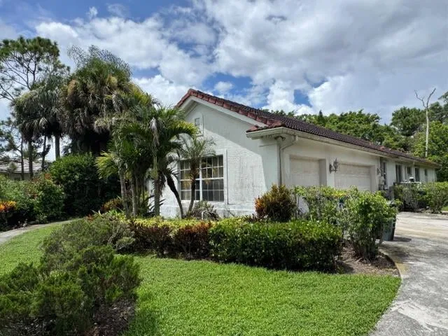 Ranch Colony Jupiter Residence