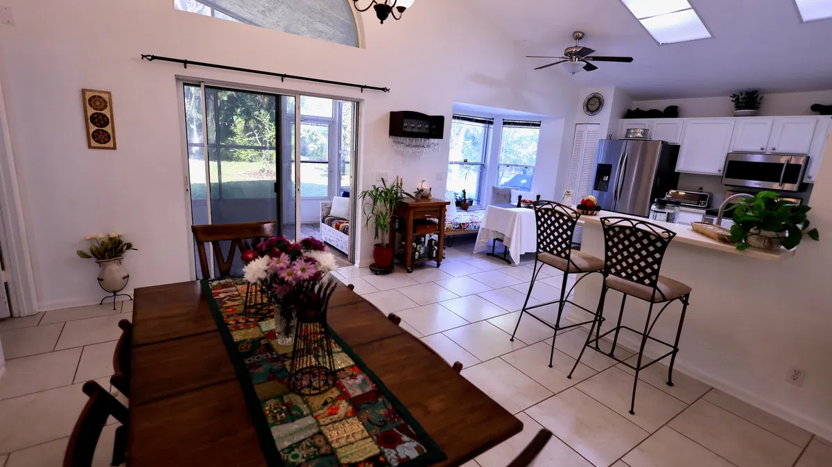  Residence photo 7