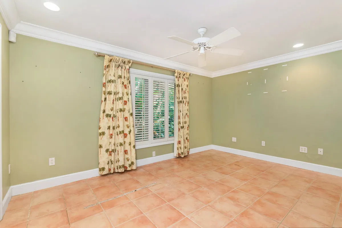 North End Palm Beach Residence photo 13